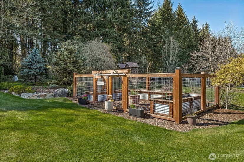 Property photo for 7025 Deerfield Park Drive Ne, Olympia photo 32