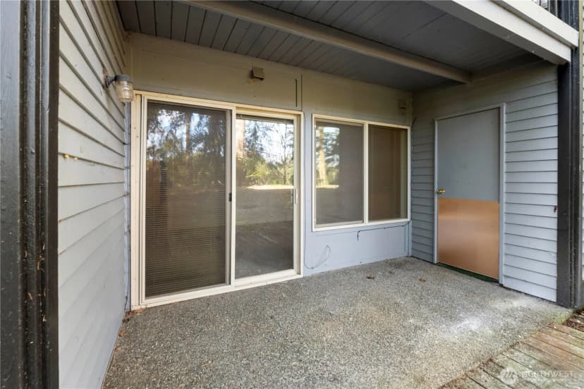 Property photo for 8501 Zircon Drive Sw #d56, Lakewood photo 19