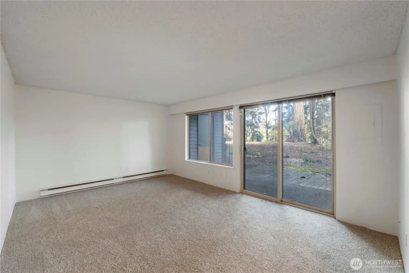 Property photo for 8501 Zircon Drive Sw #d56, Lakewood photo 9