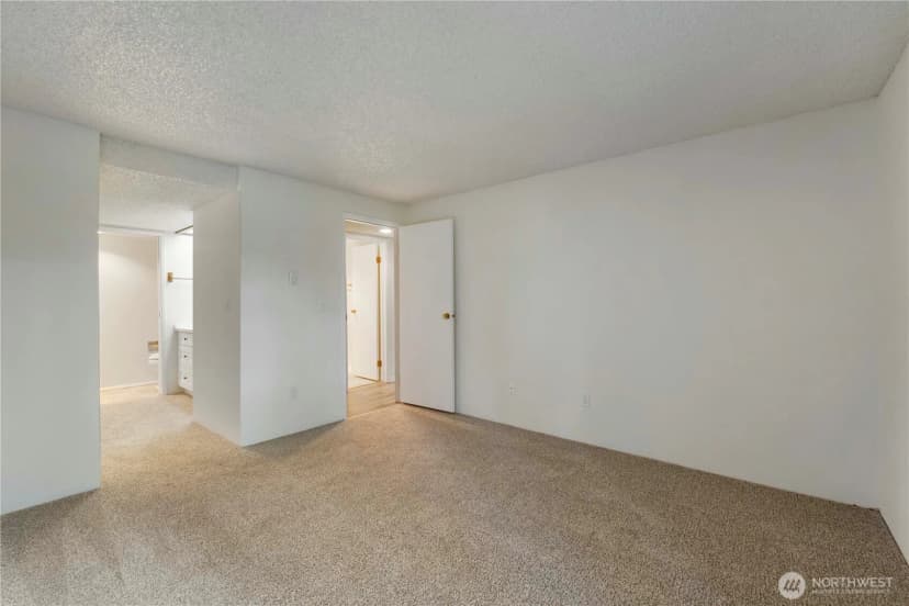 Property photo for 8501 Zircon Drive Sw #d56, Lakewood photo 14