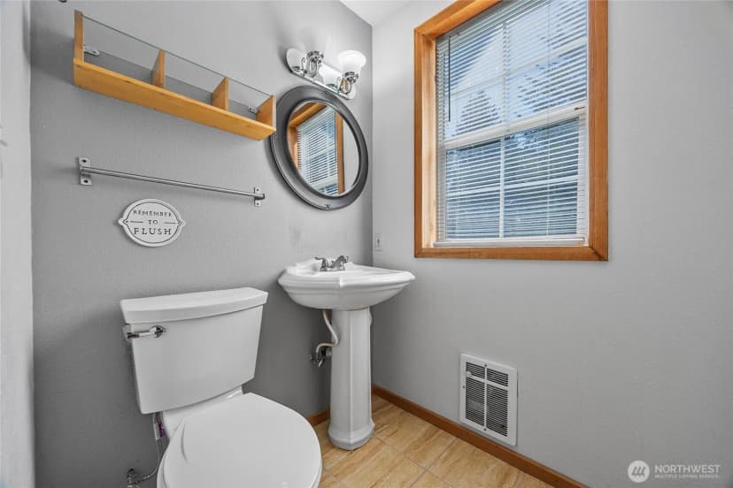 Property photo for 16318 82nd Street Nw, Lakebay photo 28
