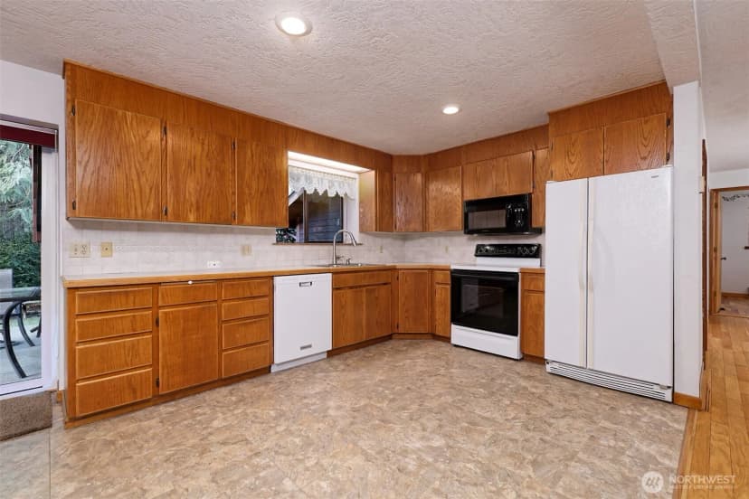 Property photo for 6041 E Agate Road, Shelton photo 11