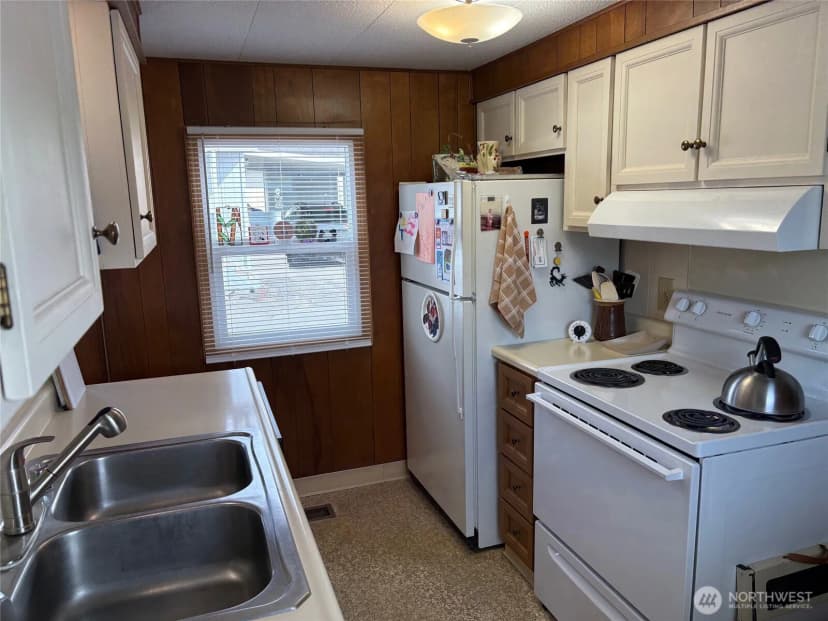 Property photo for 1200 Lincoln Street #255, Bellingham photo 14