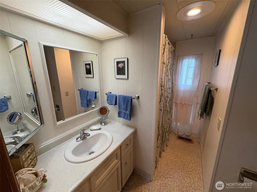 Property photo for 1200 Lincoln Street #255, Bellingham photo 13