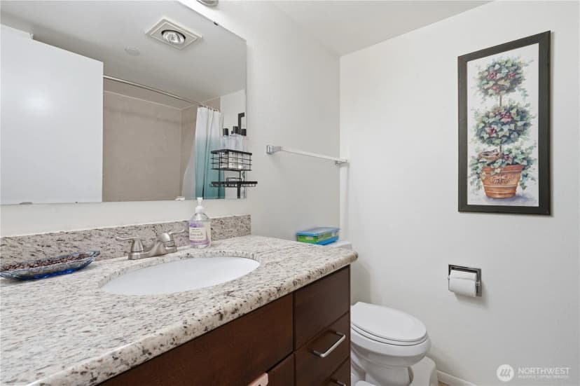 Property photo for 10101 Se 3rd Street #402, Bellevue photo 18