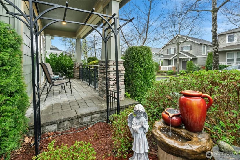 Property photo for 2411 30th Avenue Ne, Issaquah photo 34