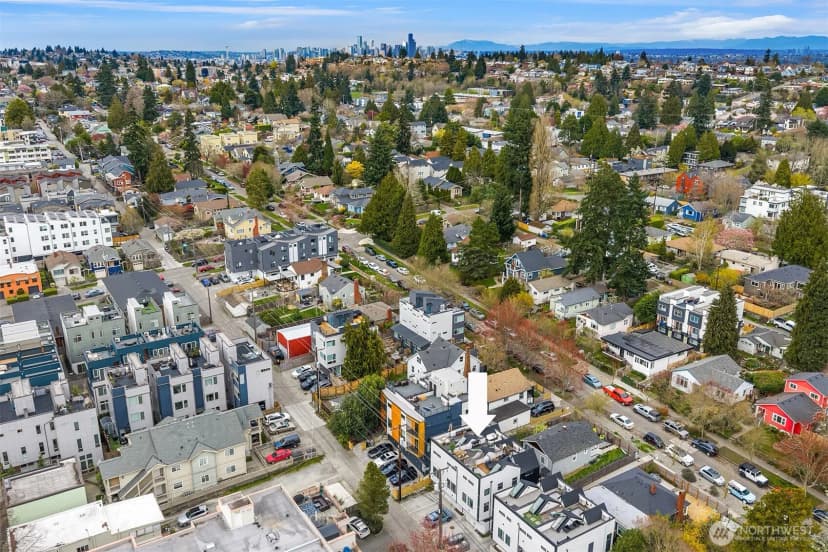 Property photo for 6037 42nd Avenue Sw #b, Seattle photo 34