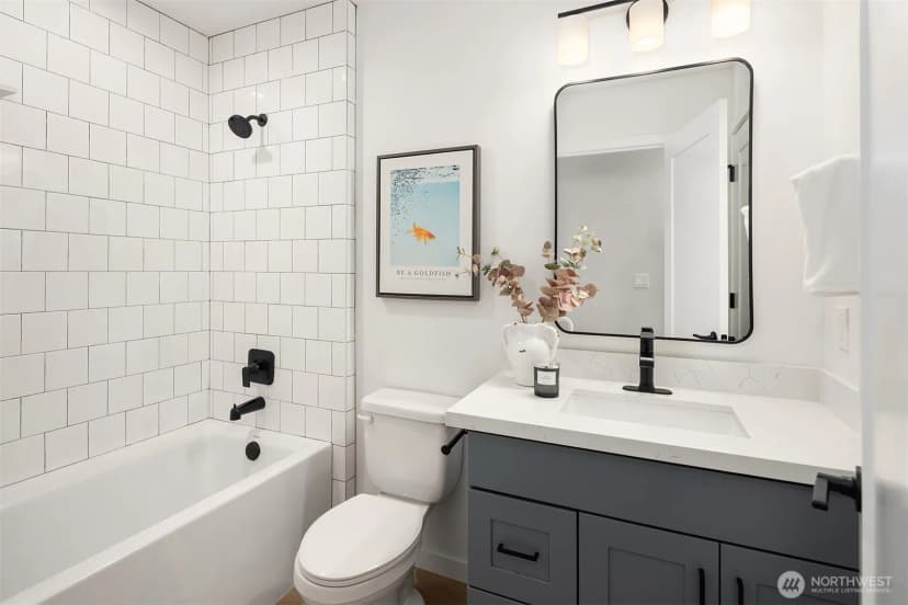 Property photo for 6037 42nd Avenue Sw #b, Seattle photo 20