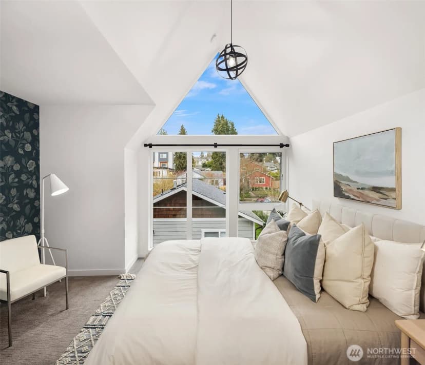 Property photo for 6037 42nd Avenue Sw #b, Seattle photo 13