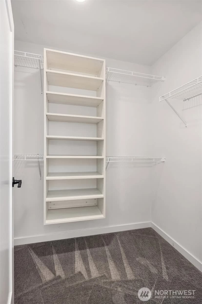 Property photo for 6037 42nd Avenue Sw #b, Seattle photo 16