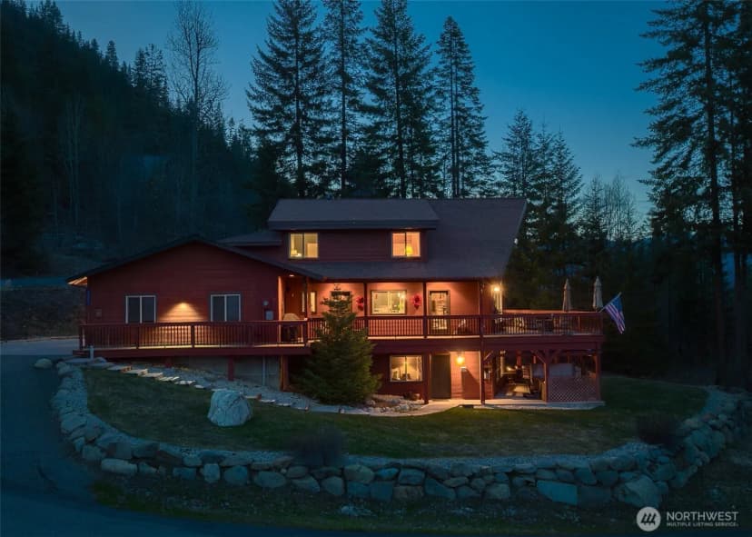 Property photo for 20701 Pelton Place, Leavenworth photo 2