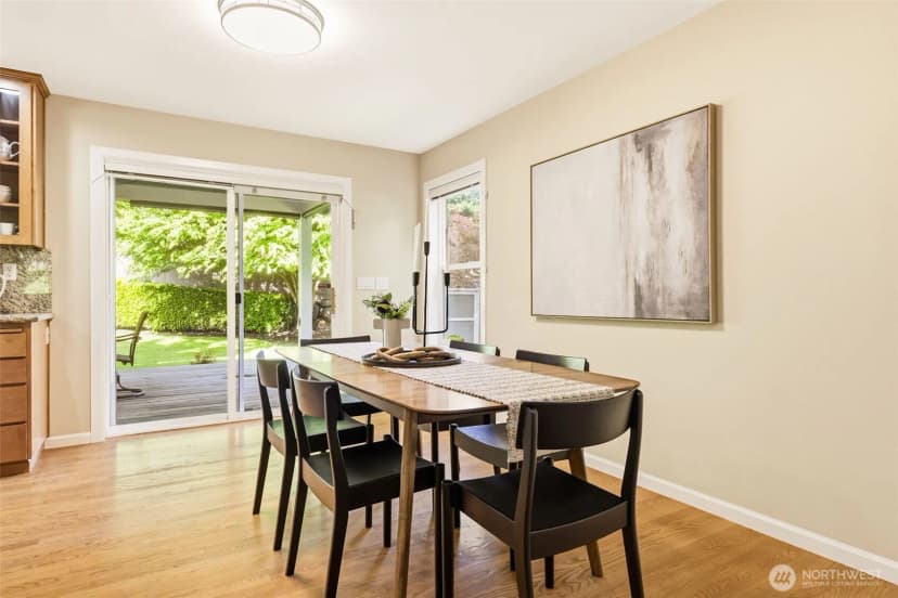 Property photo for 2401 Lyons Avenue Ne, Renton photo 11