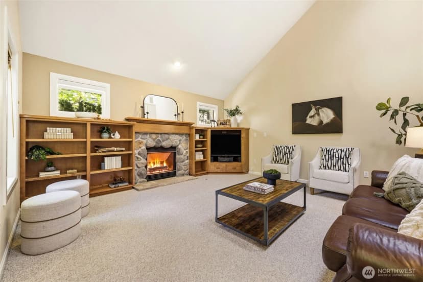 Property photo for 2401 Lyons Avenue Ne, Renton photo 13