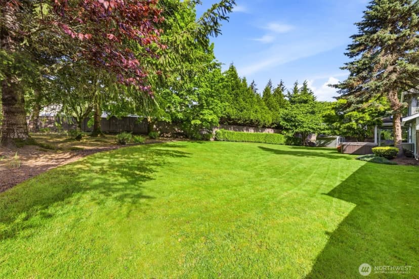 Property photo for 2401 Lyons Avenue Ne, Renton photo 29