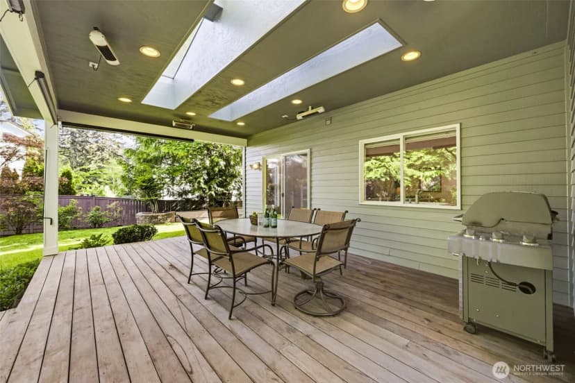 Property photo for 2401 Lyons Avenue Ne, Renton photo 25