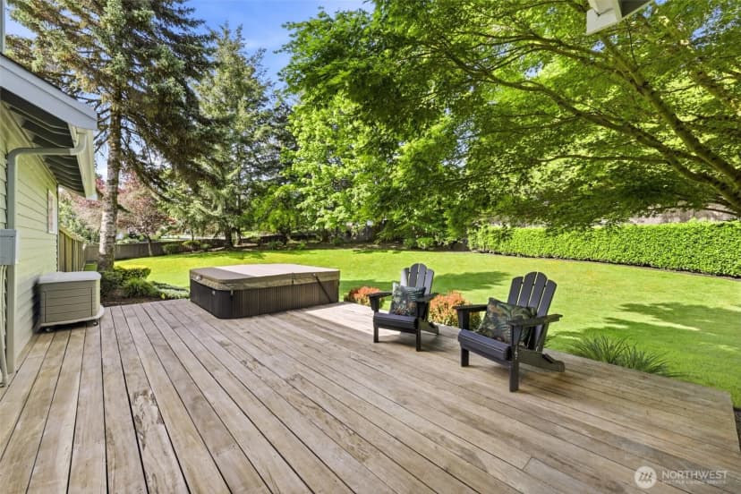 Property photo for 2401 Lyons Avenue Ne, Renton photo 26