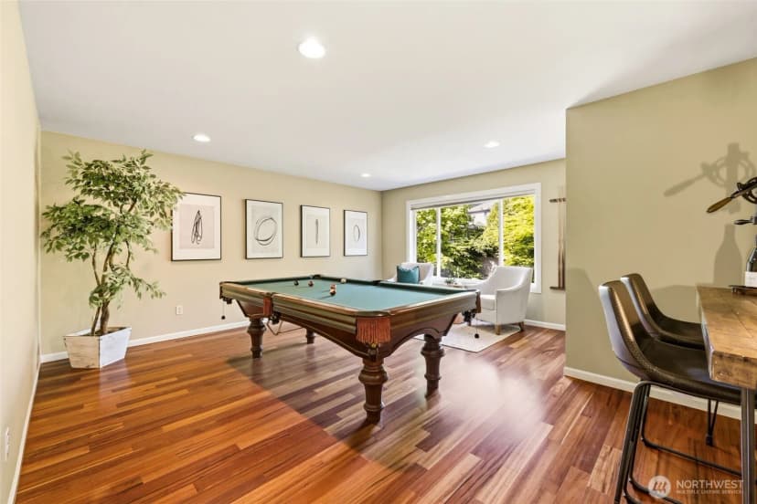 Property photo for 2401 Lyons Avenue Ne, Renton photo 18