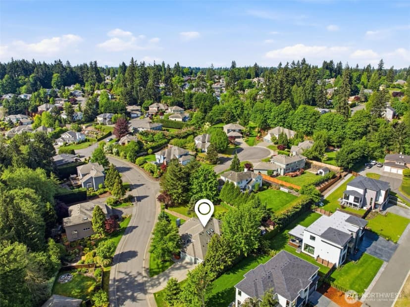 Property photo for 2401 Lyons Avenue Ne, Renton photo 31