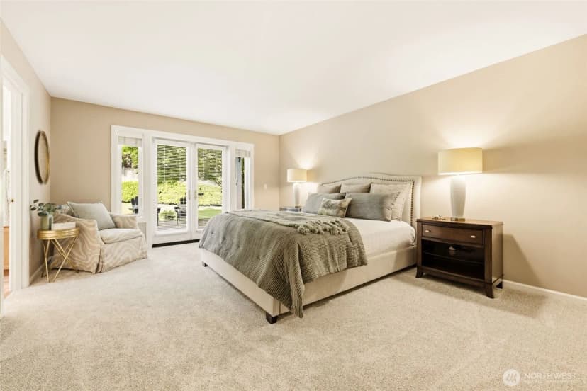 Property photo for 2401 Lyons Avenue Ne, Renton photo 14