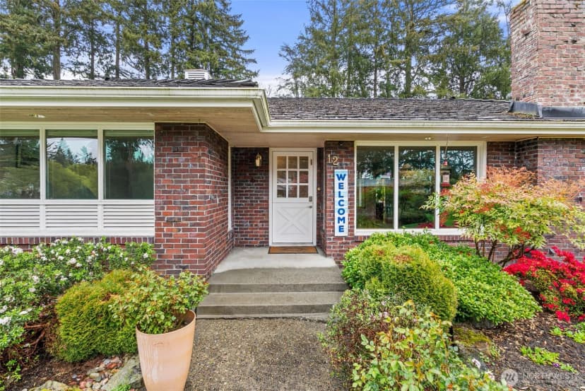 Property photo for 12 Forest Glen Lane Sw, Lakewood photo 7