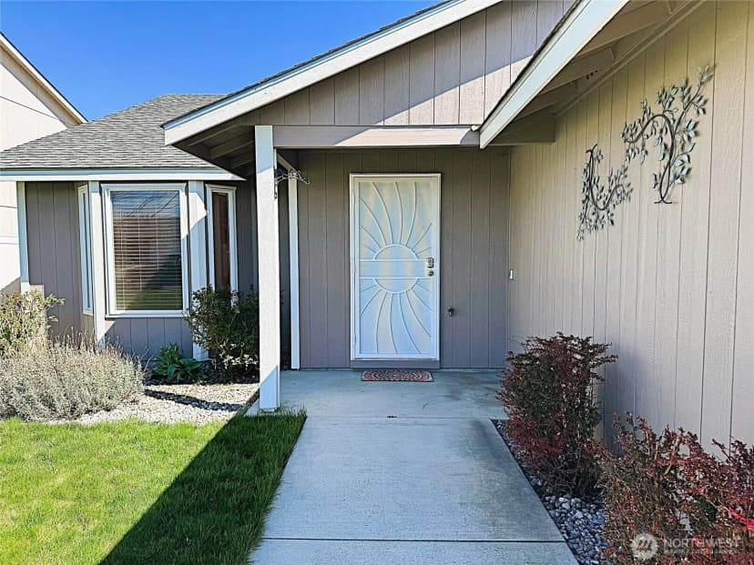 Property photo for 1015 S 10th Avenue, Othello photo 3