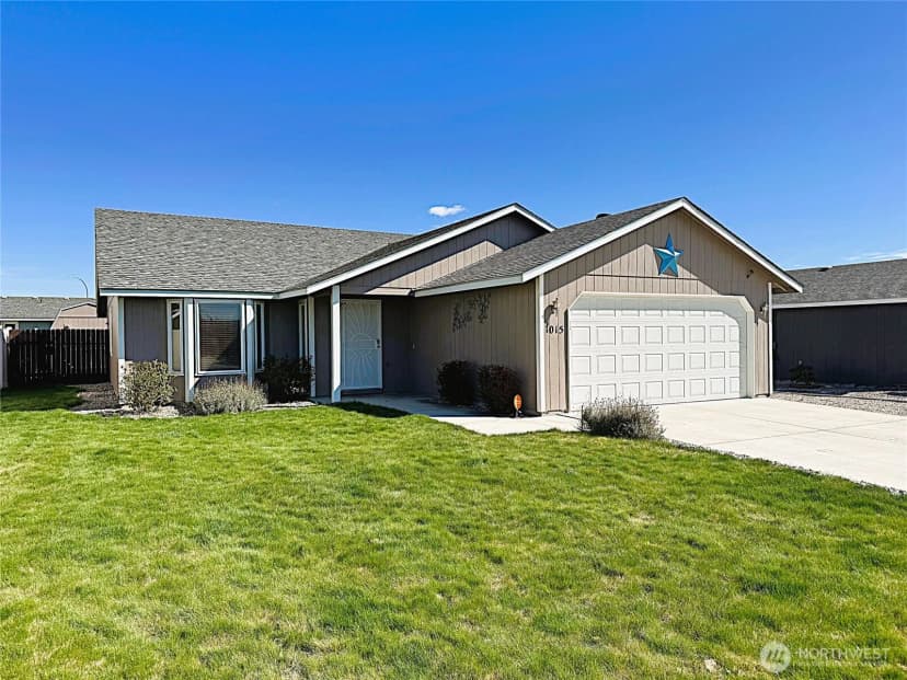Property photo for 1015 S 10th Avenue, Othello