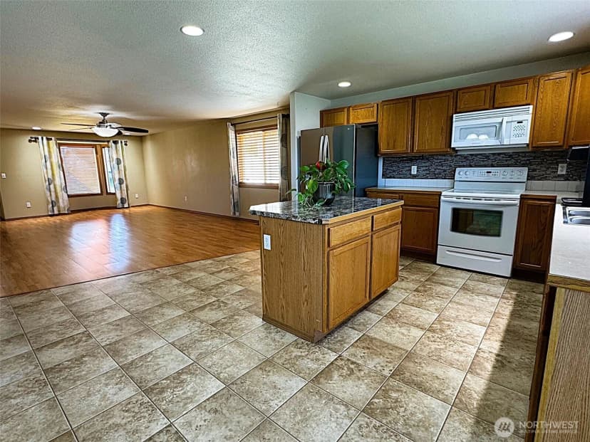 Property photo for 1015 S 10th Avenue, Othello photo 11