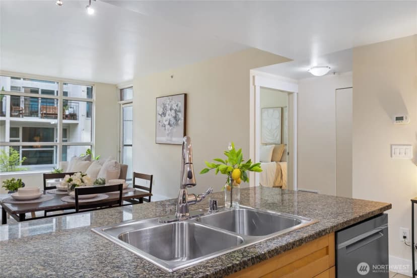 Property photo for 1420 Terry Ave #607, Seattle photo 16