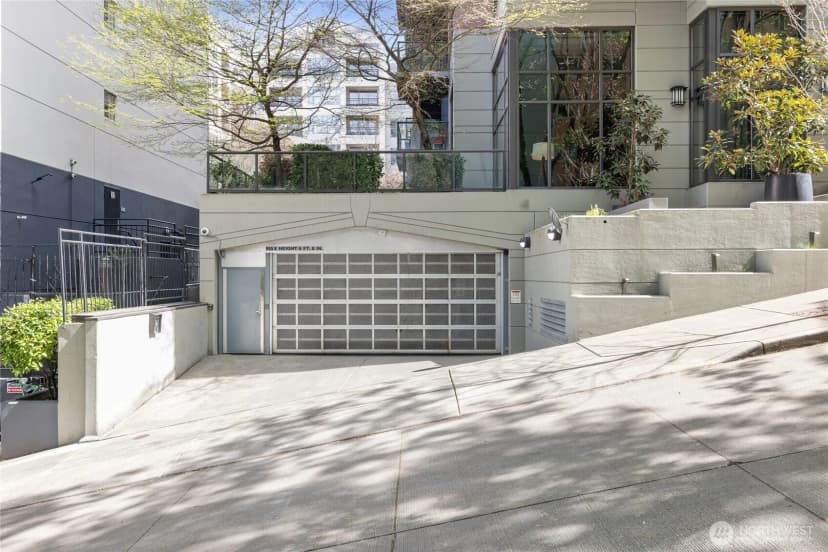 Property photo for 1420 Terry Ave #607, Seattle photo 36