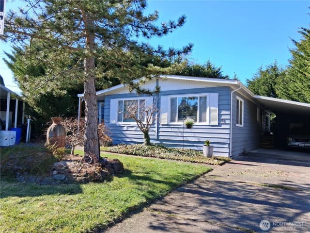 Property photo for 815 124th Street Sw #36, Everett photo 2