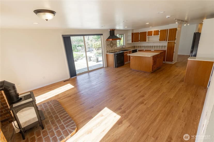 Property photo for 7134 Steelhead Lane, Burlington photo 12