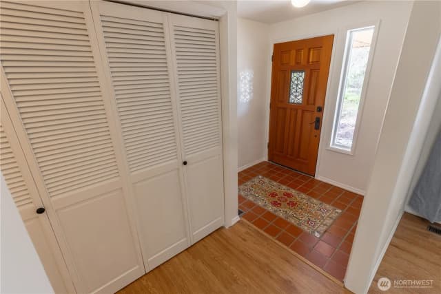 Property photo for 7134 Steelhead Lane, Burlington photo 5
