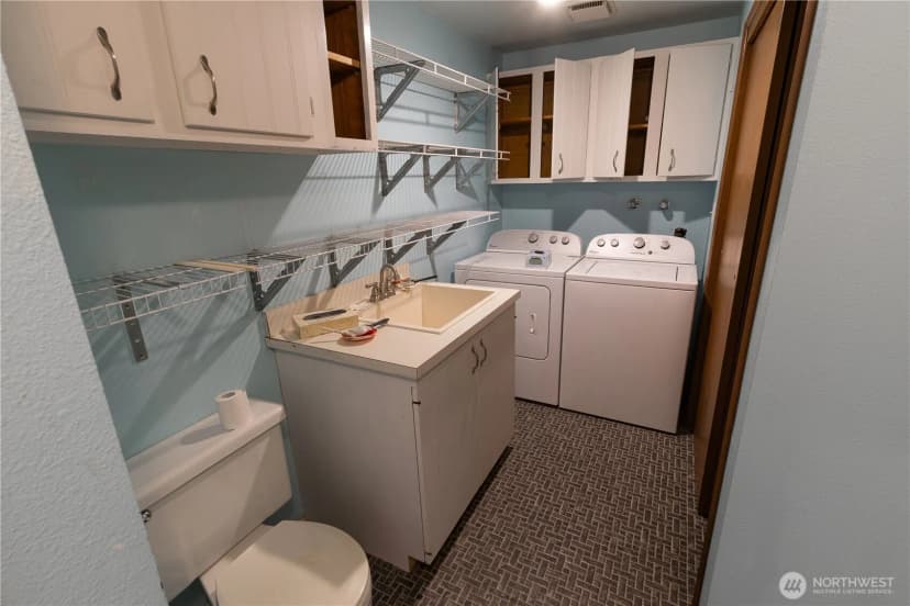 Property photo for 7134 Steelhead Lane, Burlington photo 24