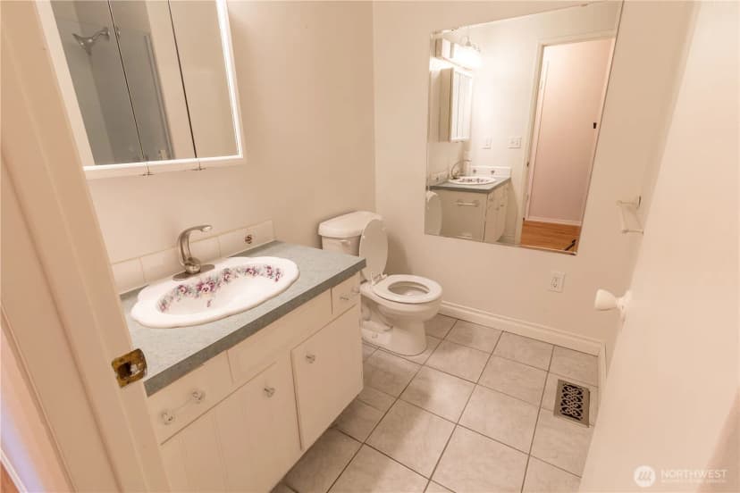 Property photo for 7134 Steelhead Lane, Burlington photo 21