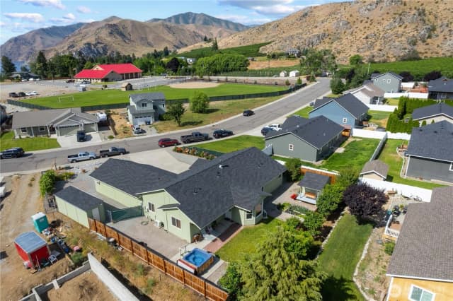 Property photo for 1010 Crest Loop, Entiat photo 2