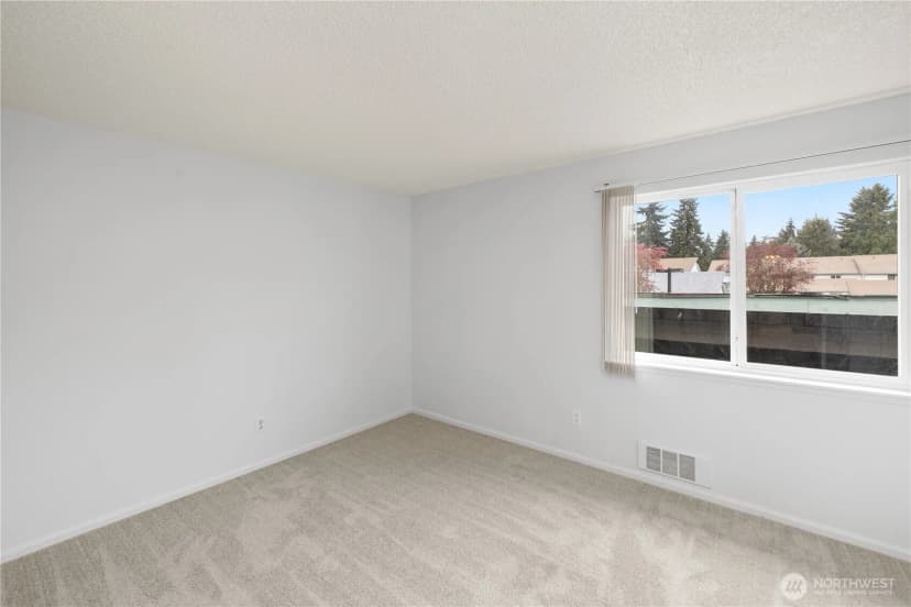 Property photo for 1721 Sw 318th Place #48d, Federal Way photo 23