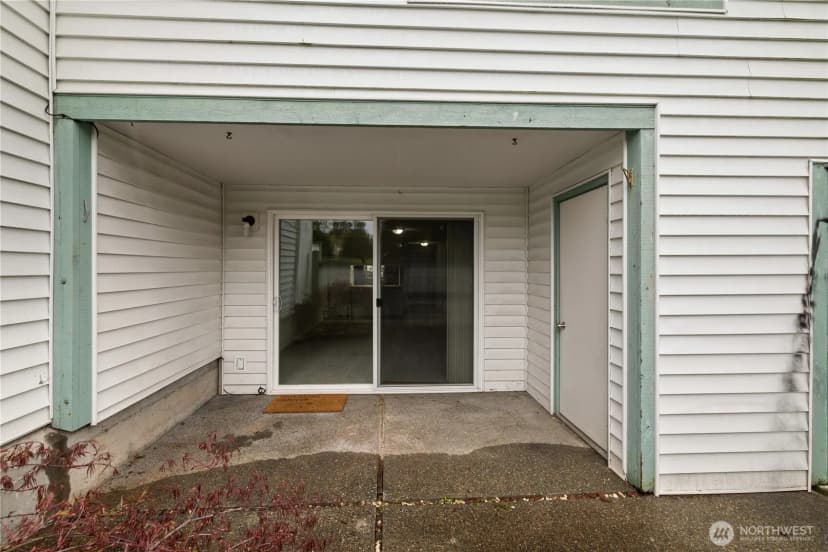 Property photo for 1721 Sw 318th Place #48d, Federal Way photo 26