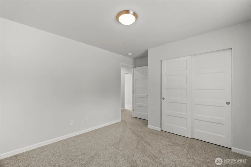 Property photo for 9116 Carlos Way Ne, Lacey photo 28