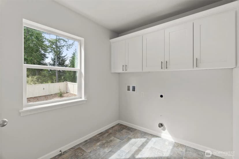 Property photo for 9116 Carlos Way Ne, Lacey photo 25