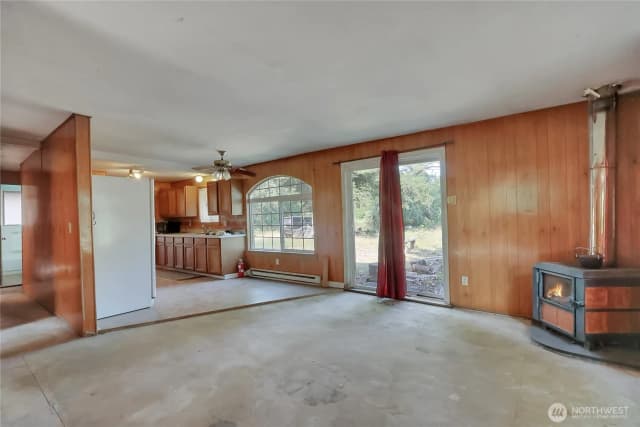 Property photo for 514 Huggins Greig Road S, Roy photo 5