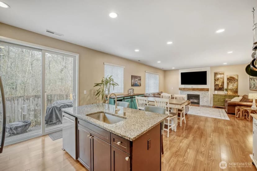 Property photo for 16720 80th Avenue Ct E, Puyallup photo 11