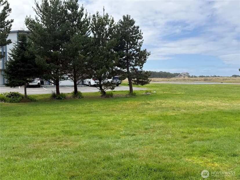 Property photo for 210 26th Street Nw #411/12, Long Beach photo 27