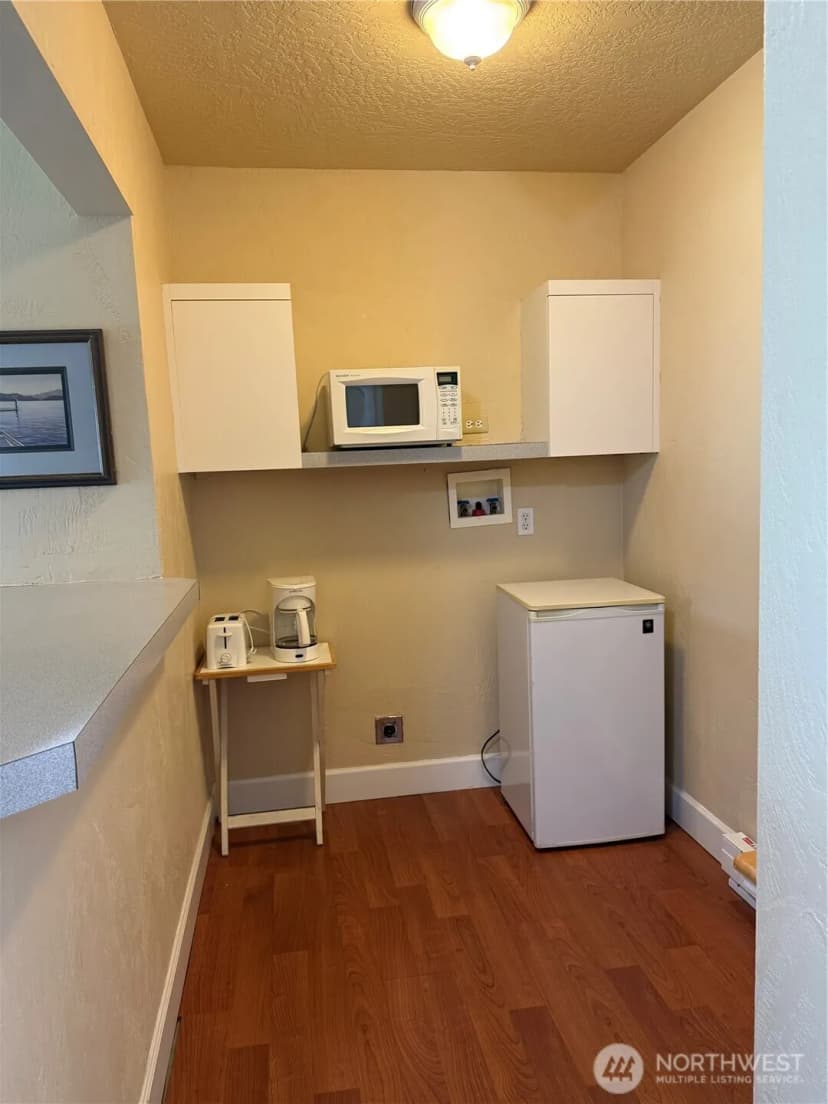 Property photo for 210 26th Street Nw #411/12, Long Beach photo 19