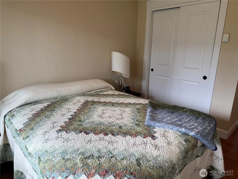 Property photo for 210 26th Street Nw #411/12, Long Beach photo 12