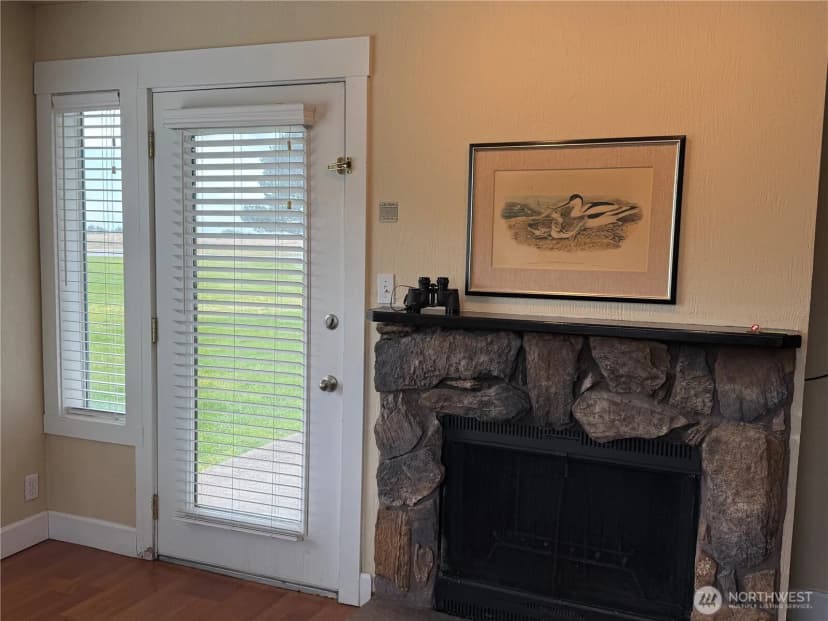Property photo for 210 26th Street Nw #411/12, Long Beach photo 6