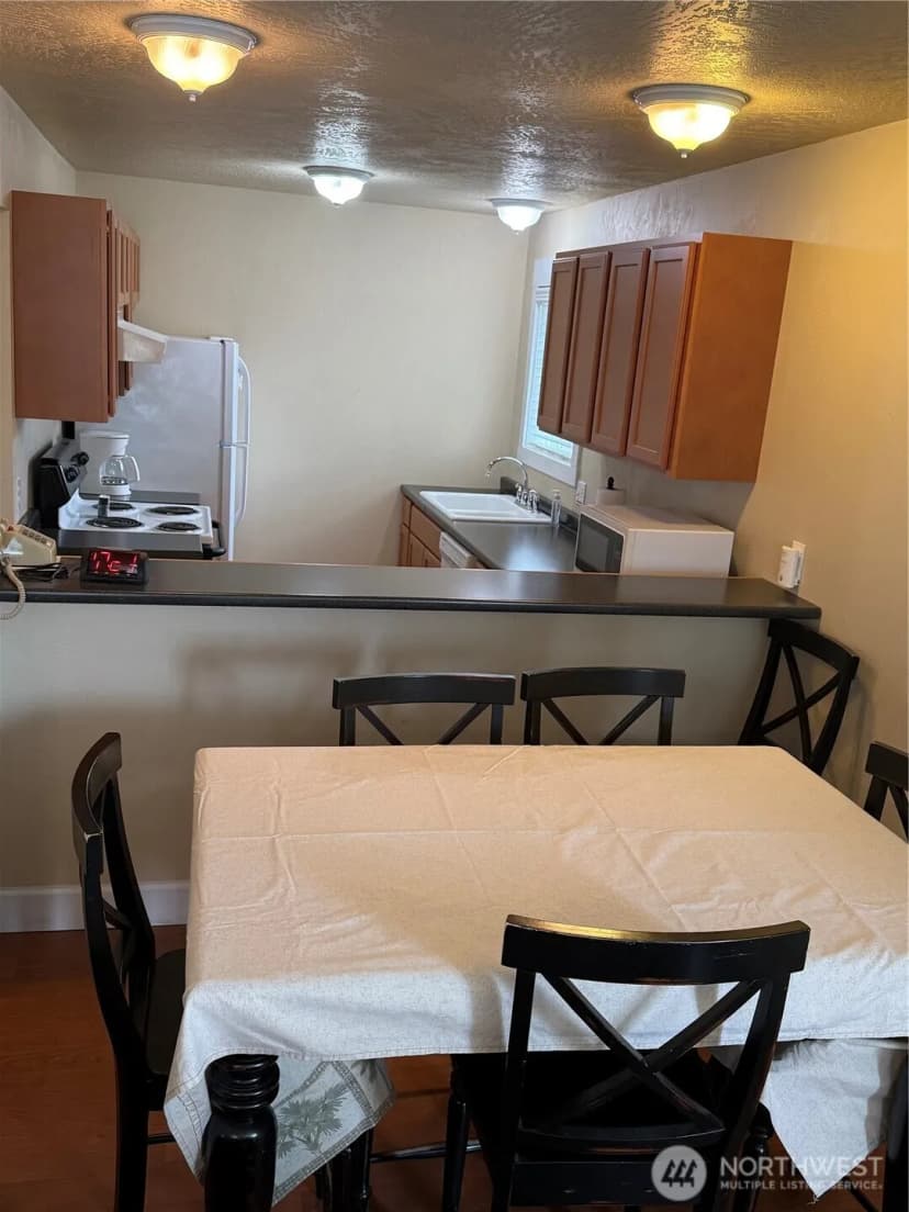 Property photo for 210 26th Street Nw #411/12, Long Beach photo 7