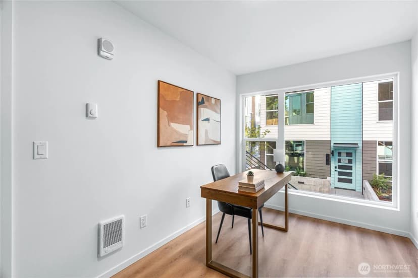 Property photo for 12510 35th Avenue Ne #e, Seattle photo 5