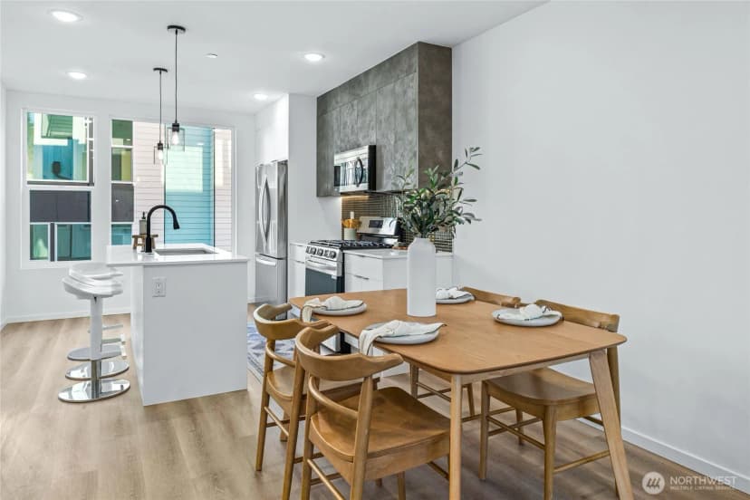 Property photo for 12510 35th Avenue Ne #e, Seattle photo 12