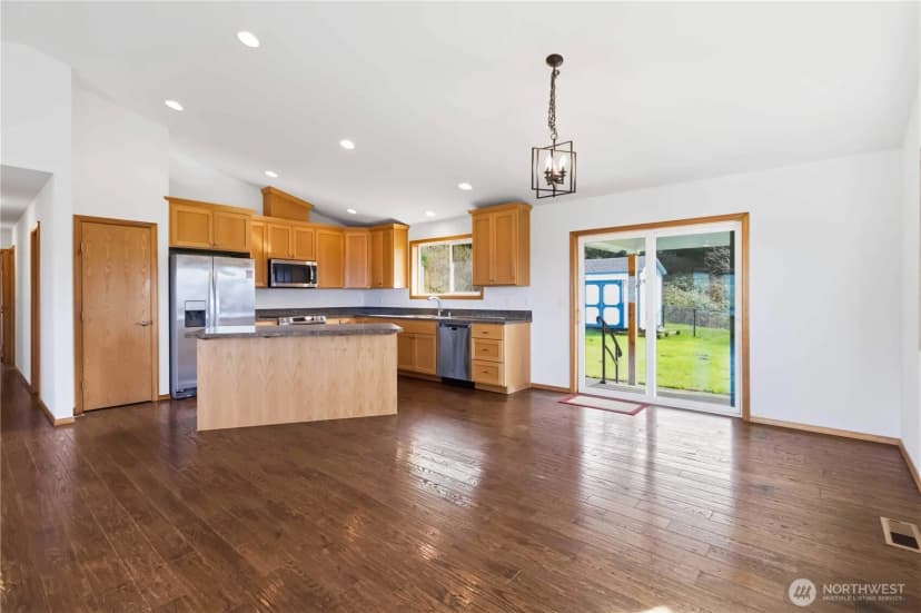 Property photo for 58 Alger Creek Heights Road, Cathlamet photo 14