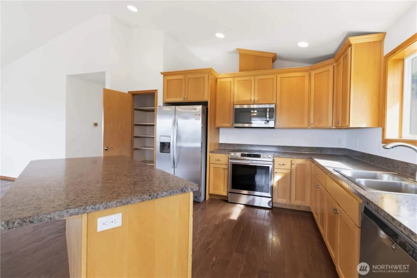 Property photo for 58 Alger Creek Heights Road, Cathlamet photo 15